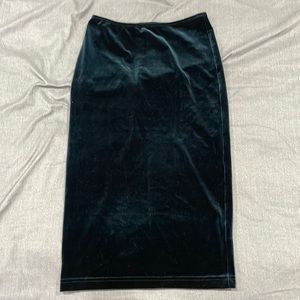 Green American Apparel pencil skirt. Large